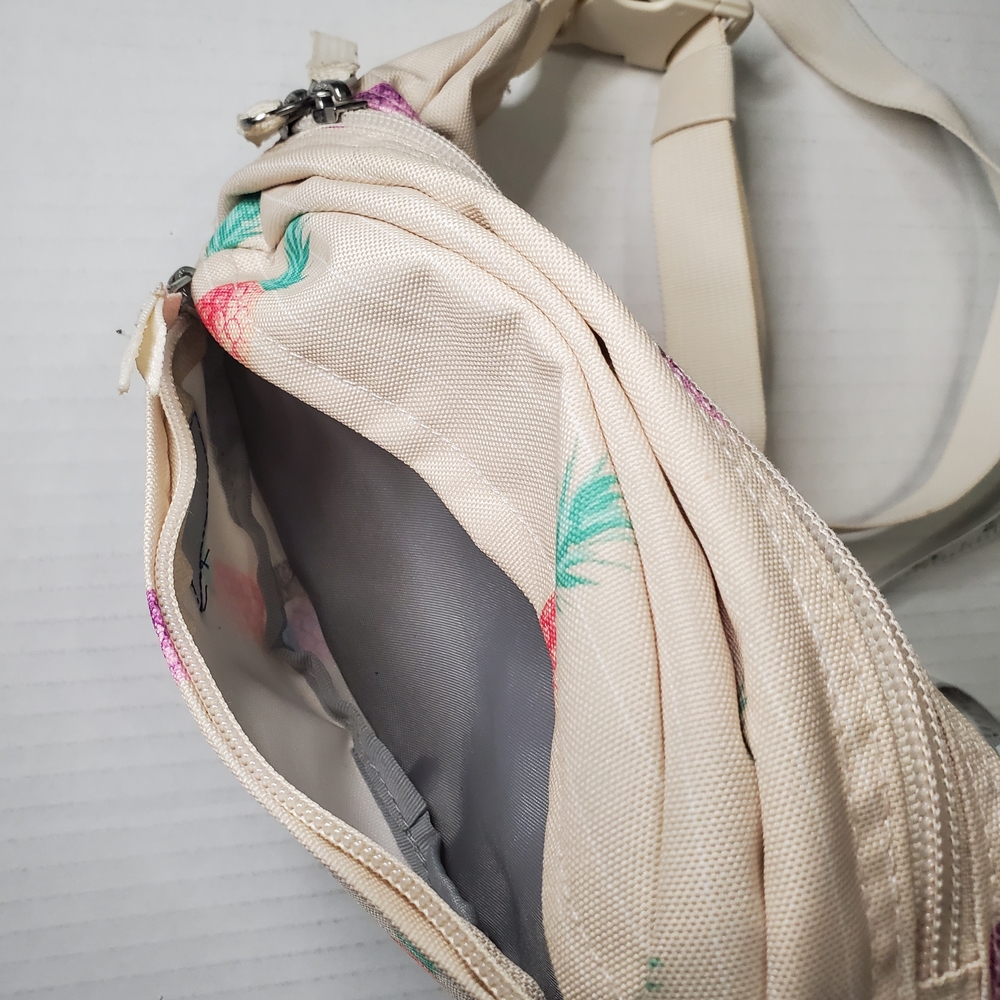 Jansport Beige Pineapple Pattern Waist Bag - Picture 6 of 7